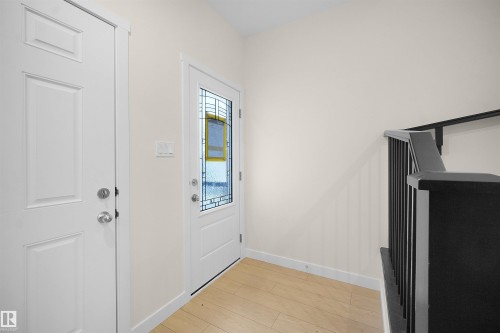 18971 28 Avenue, Edmonton, AB - Indoor Photo Showing Other Room