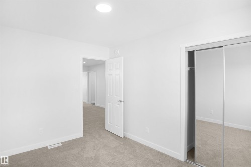 17628 4 Street, Edmonton, AB - Indoor Photo Showing Other Room