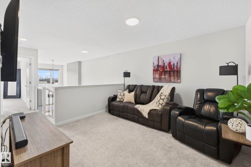 324 Stiles Way, Leduc, AB - Indoor Photo Showing Other Room