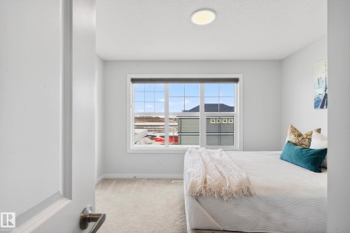 324 Stiles Way, Leduc, AB - Indoor Photo Showing Bedroom