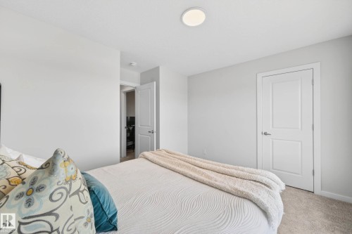 324 Stiles Way, Leduc, AB - Indoor Photo Showing Bedroom