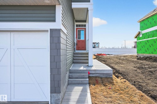 324 Stiles Way, Leduc, AB - Outdoor