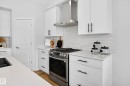 324 Stiles Way, Leduc, AB  - Indoor Photo Showing Kitchen 