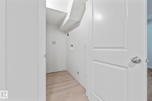 144 Honeysuckle Green, Leduc, AB - Indoor Photo Showing Other Room