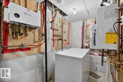 1440 Chahley Place, Edmonton, AB - Indoor Photo Showing Basement