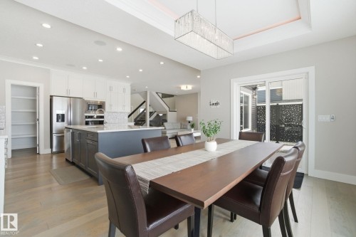 21916 80 Avenue, Edmonton, AB - Indoor Photo Showing Dining Room