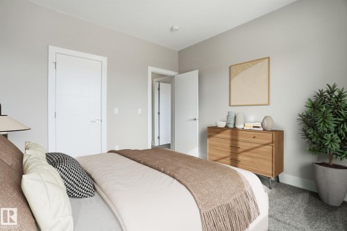 21916 80 Avenue, Edmonton, AB - Indoor Photo Showing Bedroom