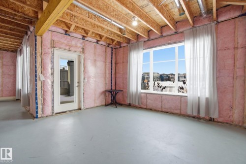 21916 80 Avenue, Edmonton, AB - Indoor Photo Showing Other Room