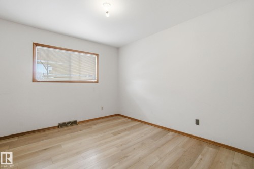 5110 57Ave, Leduc, AB - Indoor Photo Showing Other Room