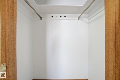 5110 57Ave, Leduc, AB - Indoor