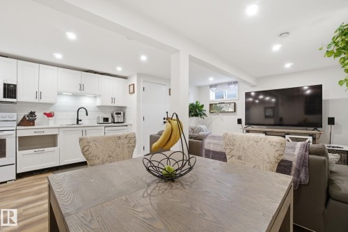 5110 57Ave, Leduc, AB - Indoor Photo Showing Kitchen