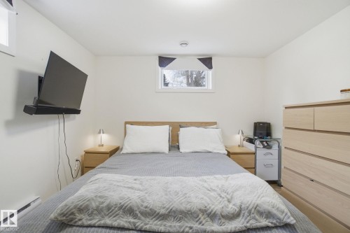 5110 57Ave, Leduc, AB - Indoor Photo Showing Bedroom