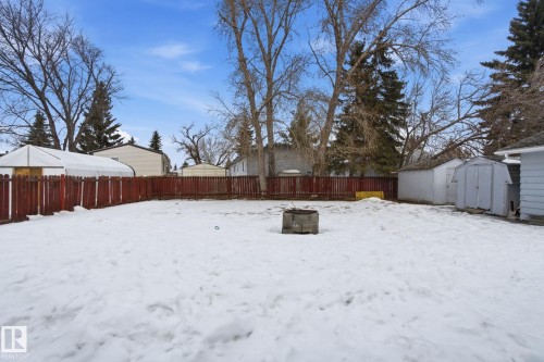 5110 57Ave, Leduc, AB - Outdoor With Backyard
