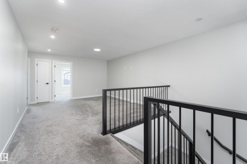 5211 Kimball Crescent, Edmonton, AB - Indoor Photo Showing Other Room