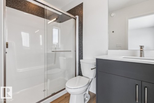 2618 Alces Way, Edmonton, AB - Indoor Photo Showing Bathroom