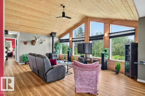 129 50529 Rge Road 21, Rural Parkland County, AB - Indoor Photo Showing Other Room