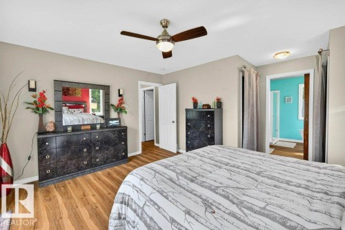 129 50529 Rge Road 21, Rural Parkland County, AB - Indoor Photo Showing Bedroom