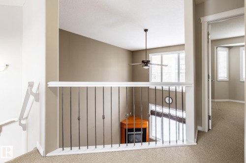 Hallway with carpet - 11622 11 Avenue, Edmonton, AB - Indoor Photo Showing Other Room
