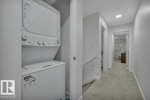 46 603 Orchards Boulevard, Edmonton, AB - Indoor Photo Showing Laundry Room