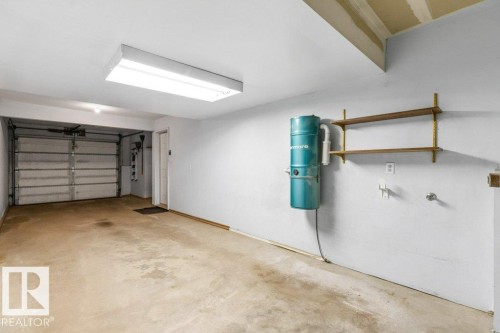 9753 176 Street, Edmonton, AB - Indoor Photo Showing Garage