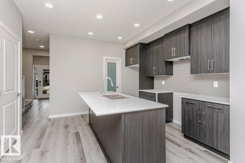 18129 73A Street, Edmonton, AB - Indoor Photo Showing Kitchen