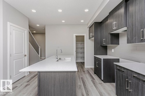 18129 73A Street, Edmonton, AB - Indoor Photo Showing Kitchen With Upgraded Kitchen