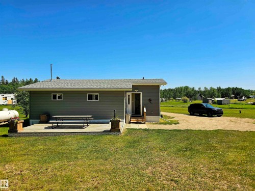 106 57730 Range Road 30, Rural Barrhead County, AB - Outdoor