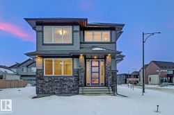 6704 CRAWFORD Way  Edmonton, AB T6W 4L7