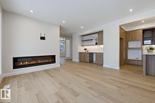 6704 Crawford Way, Edmonton, AB - Indoor Photo Showing Living Room With Fireplace