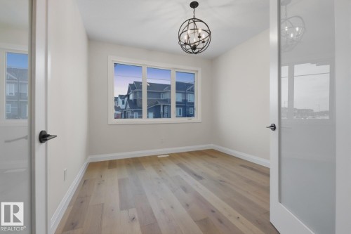 6704 Crawford Way, Edmonton, AB - Indoor Photo Showing Other Room