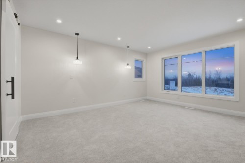 6704 Crawford Way, Edmonton, AB - Indoor
