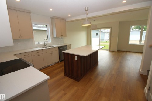 A 9315 99 Avenue, Westlock, AB 
