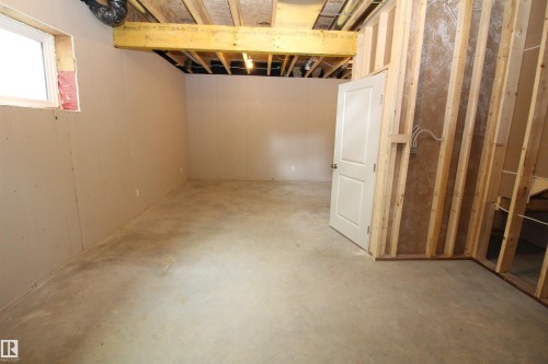 A 9315 99 Avenue, Westlock, AB 