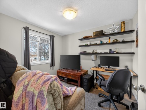 11933 77 Street, Edmonton, AB - Indoor