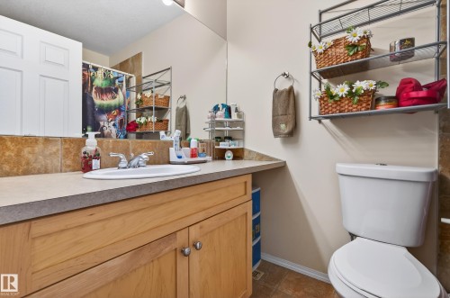 157 230 Edwards Drive, Edmonton, AB - Indoor Photo Showing Bathroom