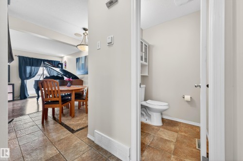157 230 Edwards Drive, Edmonton, AB - Indoor Photo Showing Bathroom