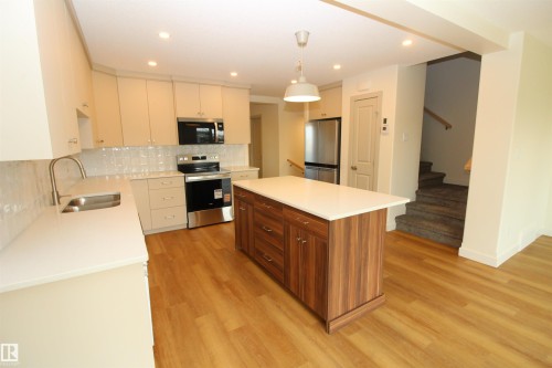 B 9315 99 Avenue, Westlock, AB 