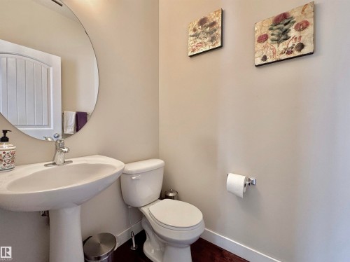 29 Heron Crescent, Spruce Grove, AB - Indoor Photo Showing Bathroom