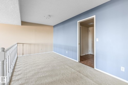 602 11503 100 Avenue, Edmonton, AB - Indoor Photo Showing Other Room