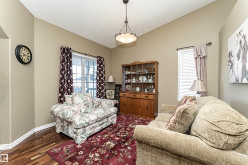 19047 51 Avenue, Edmonton, AB - Indoor