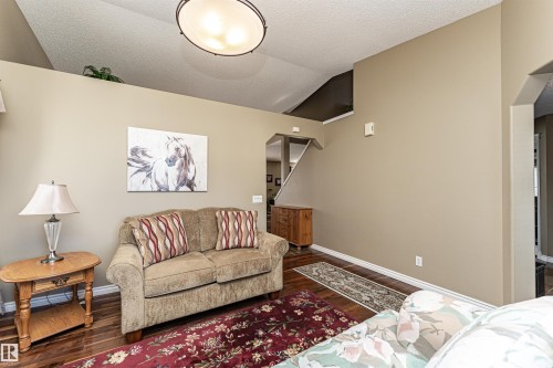 19047 51 Avenue, Edmonton, AB - Indoor Photo Showing Other Room