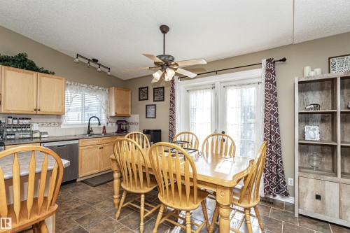 19047 51 Avenue, Edmonton, AB - Indoor Photo Showing Dining Room