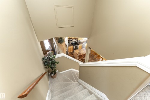 19047 51 Avenue, Edmonton, AB - Indoor Photo Showing Other Room