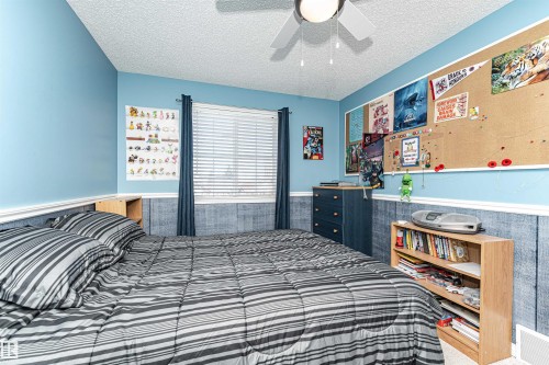 19047 51 Avenue, Edmonton, AB - Indoor Photo Showing Bedroom