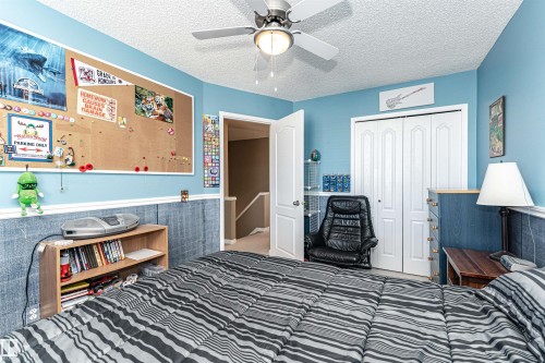 19047 51 Avenue, Edmonton, AB - Indoor Photo Showing Bedroom