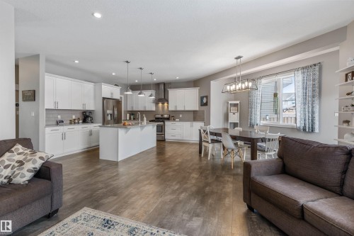 7034 172A Avenue, Edmonton, AB - Indoor