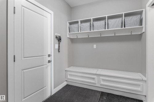 7034 172A Avenue, Edmonton, AB - Indoor Photo Showing Other Room