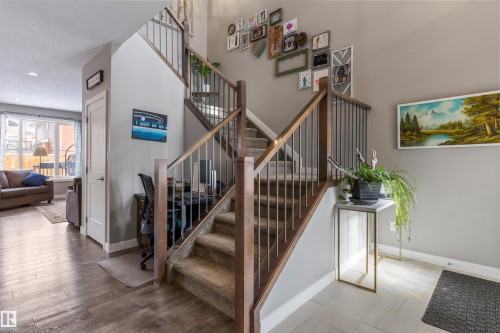 7034 172A Avenue, Edmonton, AB - Indoor Photo Showing Other Room