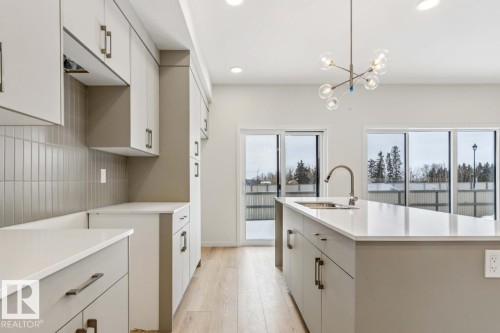 25 Stetson Loop, Ardrossan, AB - Indoor Photo Showing Kitchen