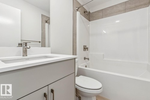 25 Stetson Loop, Ardrossan, AB - Indoor Photo Showing Bathroom